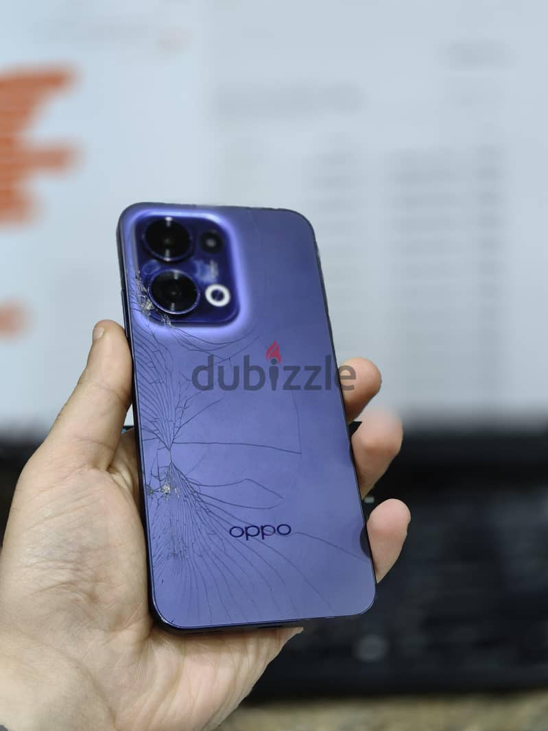 OPPO Reno13 3