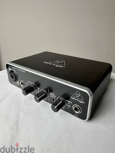 كارت صوت Behringer U-Phoria UMC22 يعتبر جديد اتفتح من العلبة شهر بس