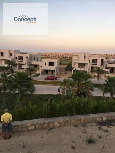 توين فيلا للبيع استلام فوري هاسيندا باي  الساحل الشمالي امام الجولف مباشرة بحديقة واسعة Hacienda bay north coast