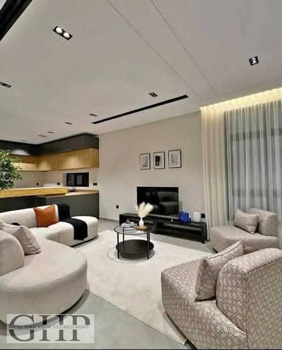 Penthouse Renovated unit Fully finished with AC's for sale Fifth Square - El Marasem