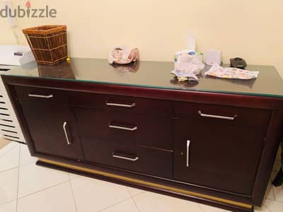 Buffet in very good condition  بوفيه خشب زان دمياطى عمولة دهان اسطر