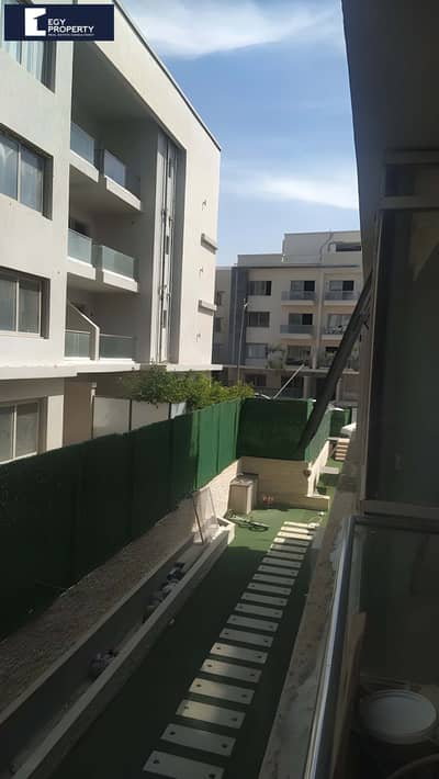 Penthouse For Sale Fully Finished 3 Bedrooms Ready To Move In Galleria Compound- New Cairo