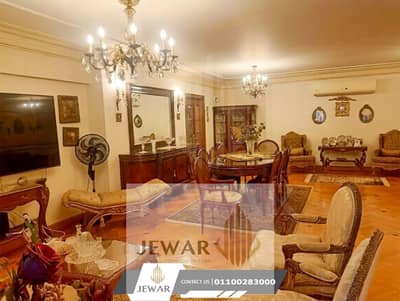 For sale, an apartment of 330 meters in Ziziniya - Abdul Salam Aref Street - Double View (Sea & Tram)