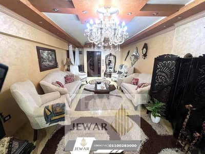 للبيع شقـــة 200 متر - رشــدي - متفرع من شارع رشدي باشا