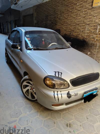 دايو لانوس 2000