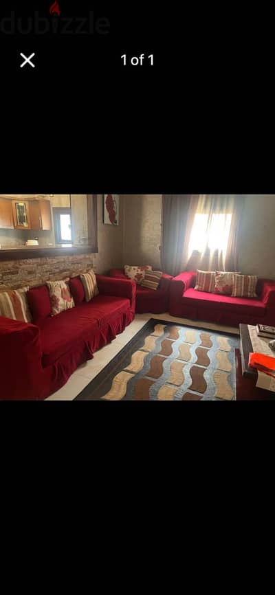 ليڤينج رووم  living room  كنبه كبيره وكنبه وسط وكرسي كبير
