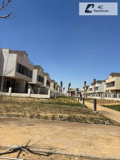 اقل سعر في الماركت تاون هاوس 225متر استلام فوري في Palm hills new cairo