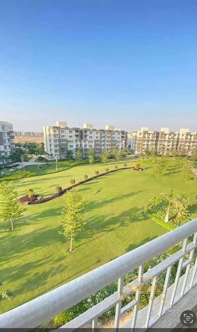 Apartment for sale in Madinaty B14, 204 sq m, with installments up to the longest payment period, 9 million less than the company price, directly next