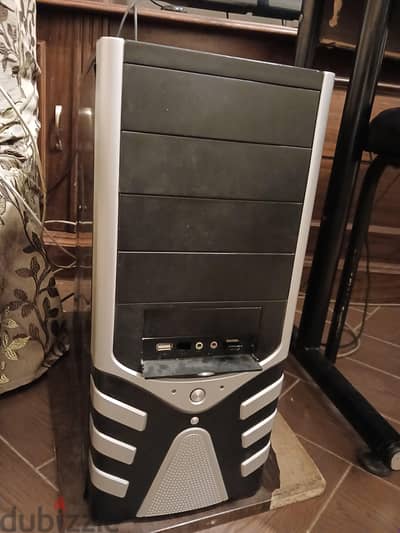 pc للبيع