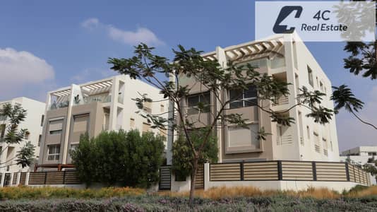 دوبلكس للبيع بمساحة ٢٢٠ م بأقل من سعر السوق استلام فورى  فى موقع مميز فيو على لاند سكيب  في هايد بارك، القاهرة الجديدة