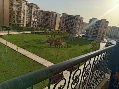 شقة للبيع فيو جاردن موقع مميز بالقرب من المسجد دور متكرر جاهزة للسكن تفاوض بالسعر مع المالك 139 متر في الرحاب 2 - المرحلة السابعة - القاهرة الجديدة