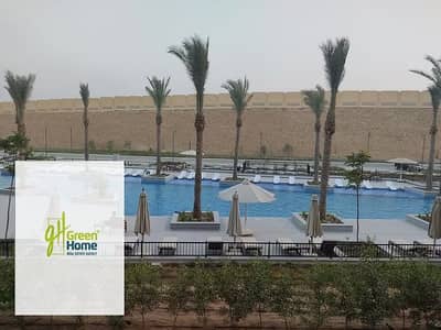 دوبلكس جاردن بموقع مميز على فيو حمام سباحة للبيع في أب تاون كايرو إعمارمتشطب بالمطبخ والتكييفات Uptown Cairo Emaar