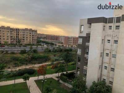 For sale in my city, a unique apartment with an area of 140 m, repeated floor, super luxury finishing, advance payment and installments