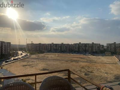 شقة للبيع في دار مصر العبور