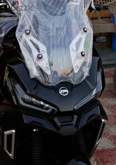 Husky 200 adv 2025