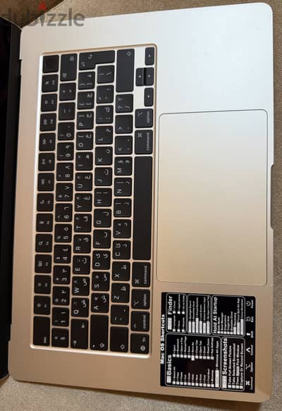 MacBook Air 15” M4 – For Sale