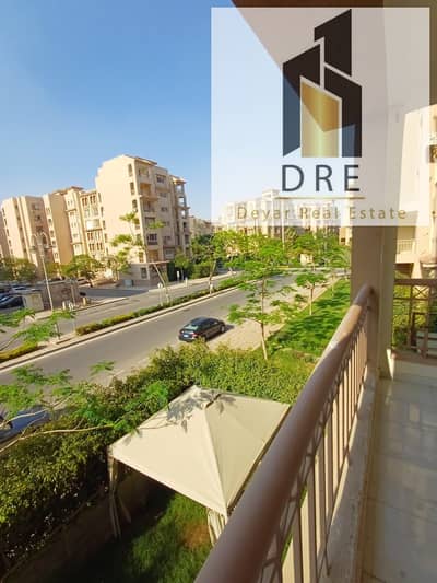 Apartment for sale in cash in Madinaty B2, with an area of ​​107 m²