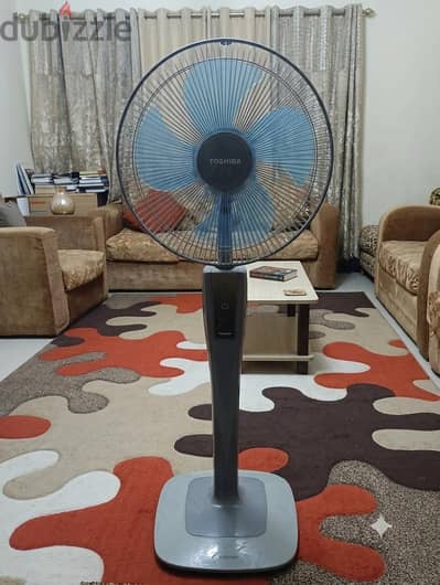 مروحه توشيبا ٤ ريش