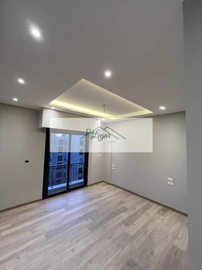 ستوديو للبيع في فيلدج ويست 75متر بسعر لقطه Village West Compound – Sheikh Zayed