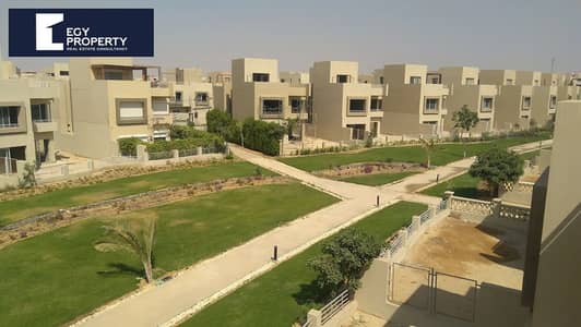 تاون هاوس فيلا للبيع متشطبة سوبر لوكس بالفرش استلام فوري في بالم هيلز وودفيل Palm Hills Woodville