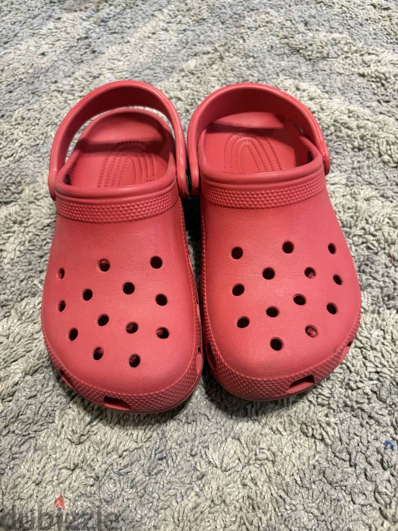 Crocs 4