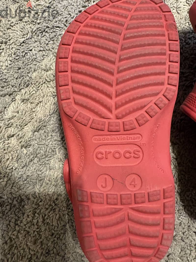 Crocs 6