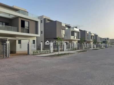 وحدتك استلام فورى بخصم 30% على الكاش متشطبة فى الجولدن سكوير  فى التجمع على التسعين دايركت