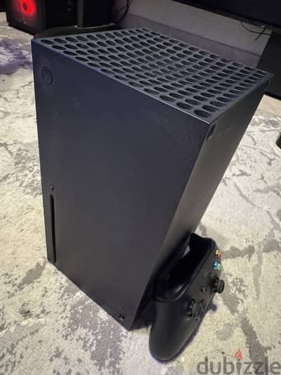 XBOX Series X 1T with original controller and box