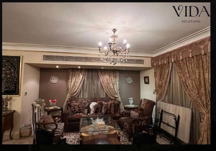 ميجا توين هاوس للبيع في كمبوند جرينز – الشيخ زايد | أرض 620م | مباني 350م | تشطيب سوبر لوكس | 28 مليون