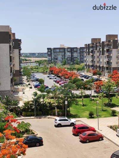 Apartment for sale in Madinaty 116 meters 3 rooms 2 bathrooms 4th floor B12 area distinctive steps from East hub mall and the craft zone Madinaty open view special finishing
