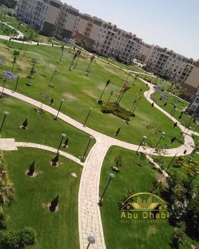96-square-meter apartment for sale in Madinaty (B7); features a wide garden view.