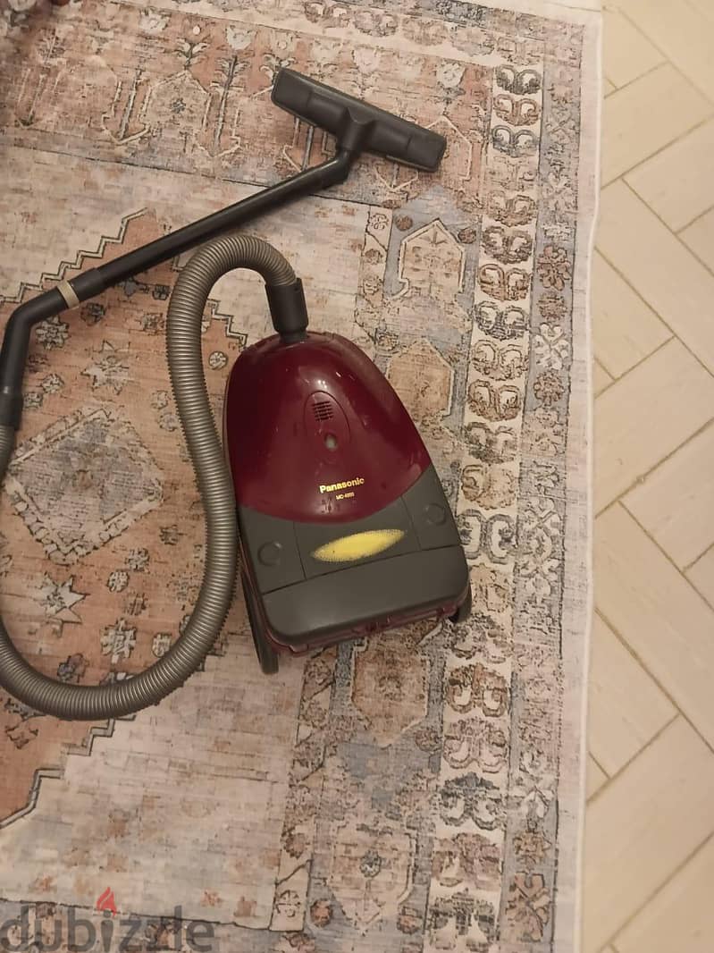 Vacuum cleaner 3