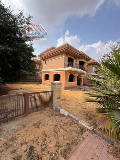 "فيلا للبيع في مدينتي نموذج i كلاسيك كورنر بدون تشطيب بجوار الخدمات