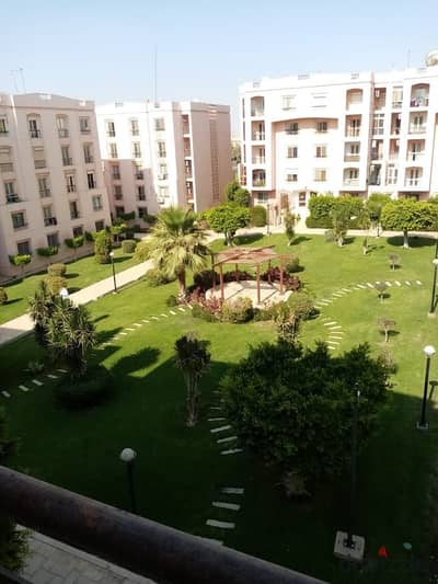 Apartment for sale in Al Rehab City, 160 square meters, fourth floor, with elevator, wide garden view, in front of the old market and gate 5