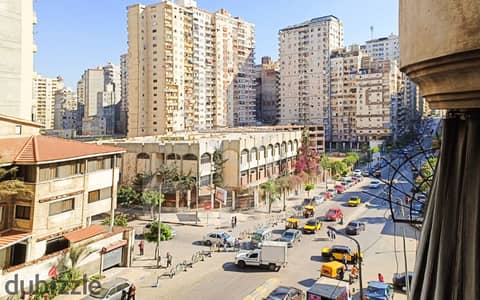 مقر إدارى للايجار  170 م  ميامى  (ش  العيسوى )