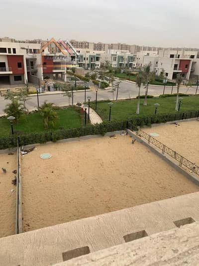 Villa for sale in Madinaty Twin House Model J Modern at a special price next to the food court
