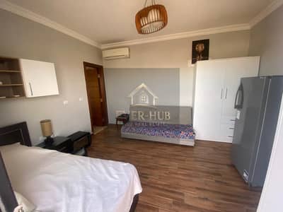 استوديو للإيجار – كورت يارد سوديك – الشيخ زايد استوديو مفروش للإيجار داخل Courtyard Sodic بموقع مميز ومساحة خارجية واسعة