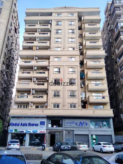 محل للايجار ٣٠٠م دورين شارع تجارى