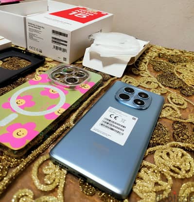 شاومي ريدمي نوت 15 بحالة الجديد بالضمان استخدام شهر