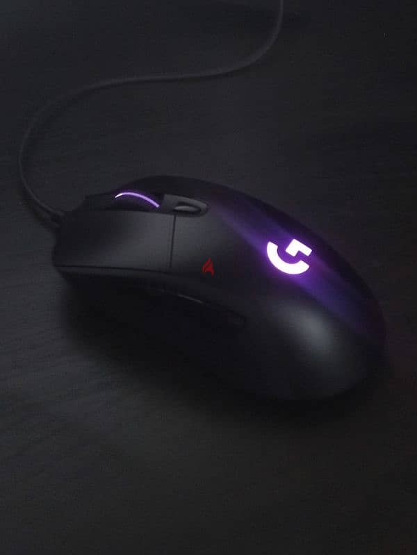 Logitech G403 HERO Mouse 2