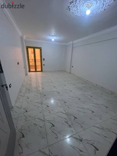 For rent an apartment 150 meters residential or administrative next to Al-Sallab a vital location