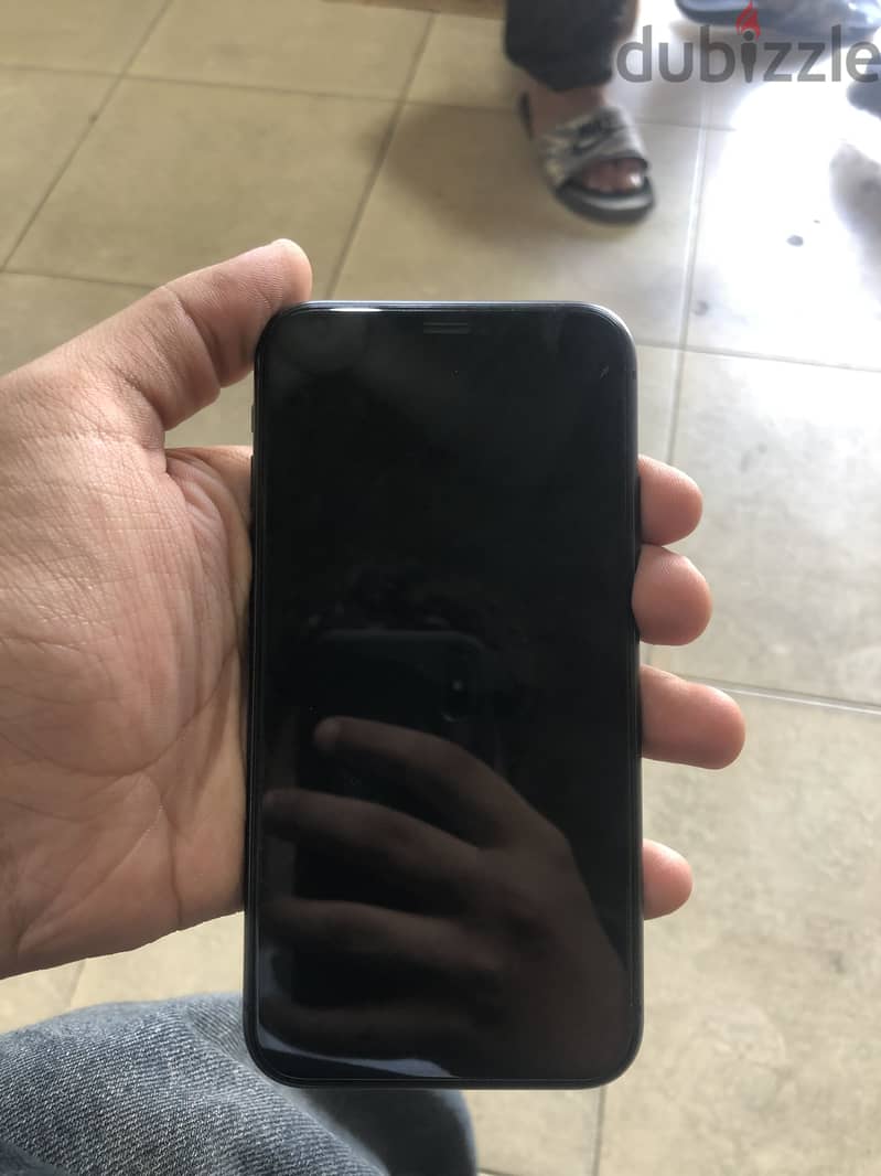 Apple - iPhone 11 3