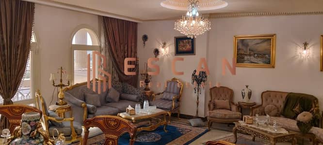 دوبلكس 286م للبيع باللوتس الجنوبية | على شارع التسعين الجنوبي مباشرة | 3 غرف ماستر | موقع مميز