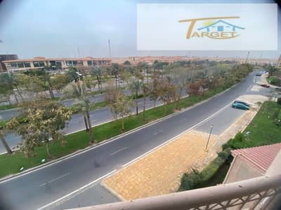Furnished rental opportunity in B2 view garden, very prime location in front of the banks complex, Steps services, close to Open Air Mall and Madinaty Club, fourth floor, group 2