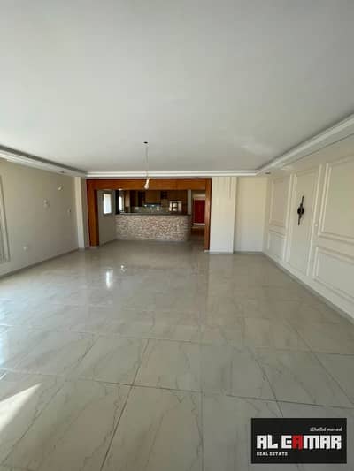 Apartment for rent in Al Khamael with kitchen, first occupancy