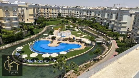 اي فيلا روف مميزه فيو علي الماجستك ليك مباشره ٣ طوابق بالأجهزه