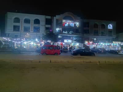 At a price lower than the market, a shop for sale in Al-Shorouk 2 in a vibrant mall