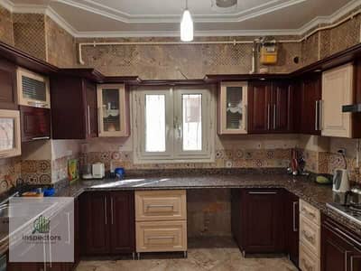 Semi furnished 3 bedroomsaaprtment in first districtnew cairo
