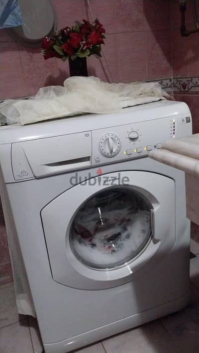غساله اريستون