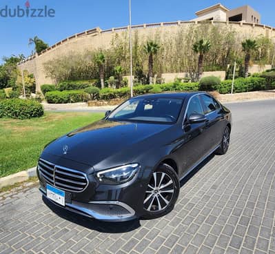 Mercedes-Benz E200 2021